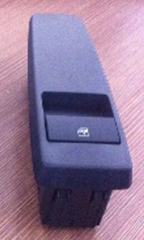 Control panel, door, passenger side replaces MAN