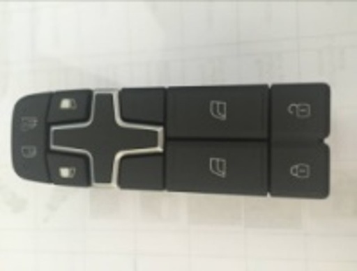 [ET2002SP] Control panel, door, driver side replaces Volvo